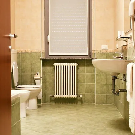Eco Rooms & Apartments Voghera Exterior foto
