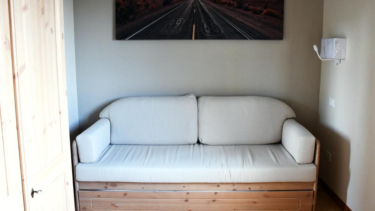 Aparthotel Eco & *